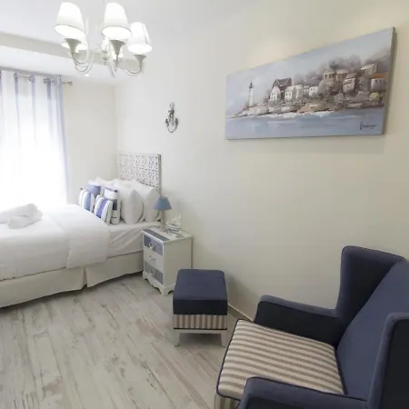 Spaces: Mediterranean Beachfront With Spacious Terrace