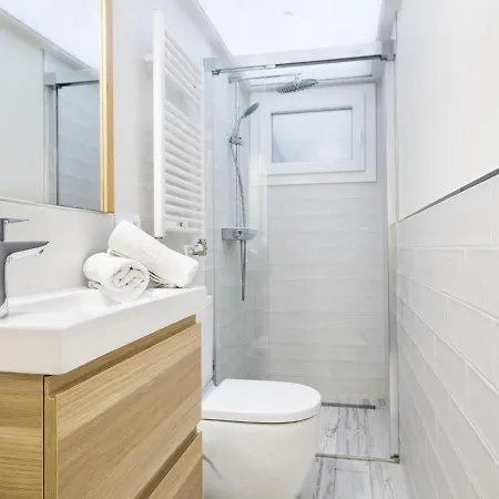 Spaces: Mediterranean Beachfront With Spacious Terrace * Sitges