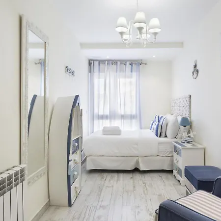 Spaces: Mediterranean Beachfront With Spacious Terrace Apartment *
